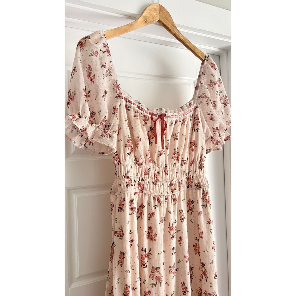 Francesca’s Ella Ditsy Floral Puff Sleeve Midi Dress Pink Mauve Size Medium - Picture 6 of 6